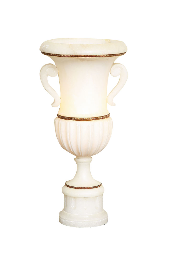 Lámpara de alabastro $980 Avignon