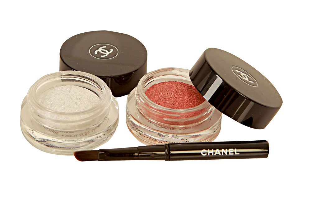 Sombras brillantes en crema, Chanel$ 45Las FraganciasVillage Plaza y Policentro