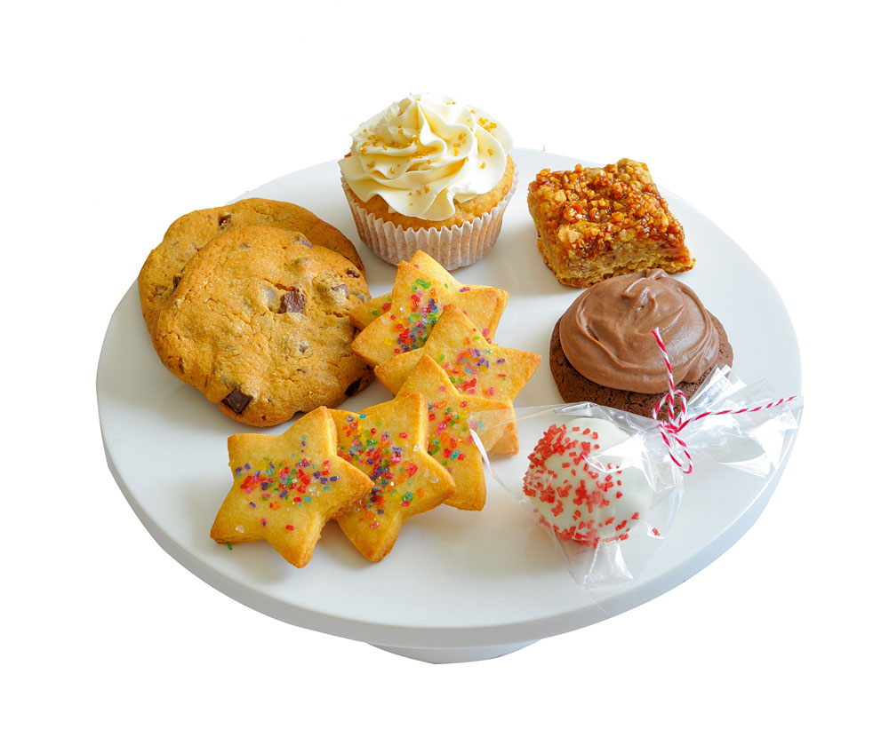 Dulces para papa con caja rellena con: Cupcake de manzana y nueces con frosting de cream cheese. Blondie de avellanas con avellanas caramelizadas. Surprise cookie (galleta de chocolate rellena). Choco chips y galletas de vainilla en forma de estrella. Cakepop de chocolate cubierto con chocolate blanco. $15 Pedidos shugarbyandrea@gmail.com Dulces para papa con caja rellena con: Cupcake de manzana y nueces con frosting de cream cheese. Blondie de avellanas con avellanas caramelizadas. Surprise cookie (galleta de chocolate rellena). Choco chips y galletas de vainilla en forma de estrella. Cakepop de chocolate cubierto con chocolate blanco. $15 Pedidos shugarbyandrea@gmail.com
