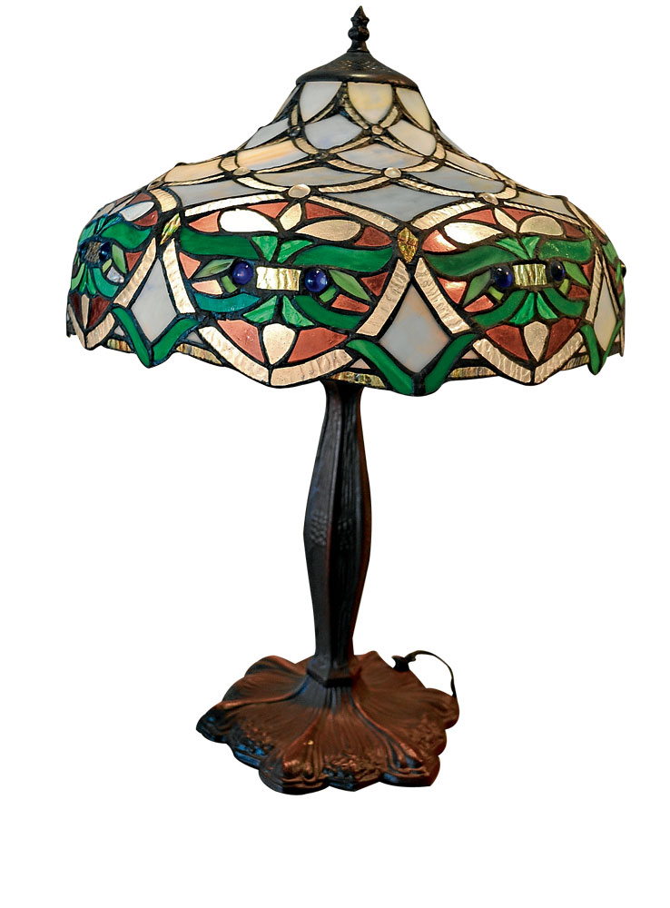 Lámpara Tiffany $550 Pigalle circunvalación sur 321 y diagonal