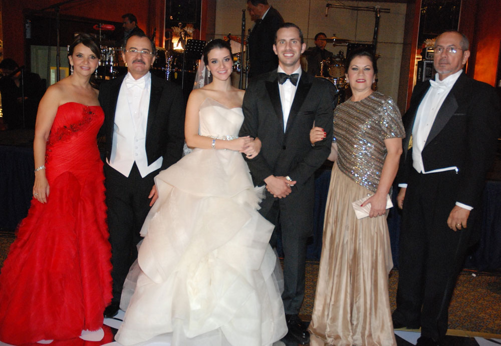 Jeannette de Pólit, Carlos Pólit, Karla y Emilio, Beatriz Triviño y Alberto Aráuz