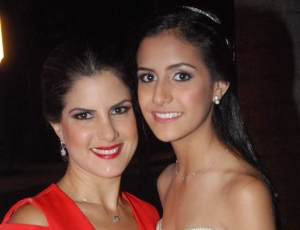 Paola Andrade de Velasco e Isabela Vivar.