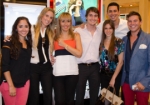 Gaby Lecaro, Clare Bonnard, Karina de Ramos, Israel Bonnard, Julio Guerra, Danika Kusijanovik y Alfredo Bonnard.