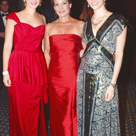 Georgette Álvarez, Lorena de Velásquez y Andreína Velásquez de Ortega.