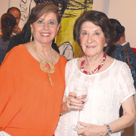 Yolanda Samaniego de Carrillo, Ana María Meier.