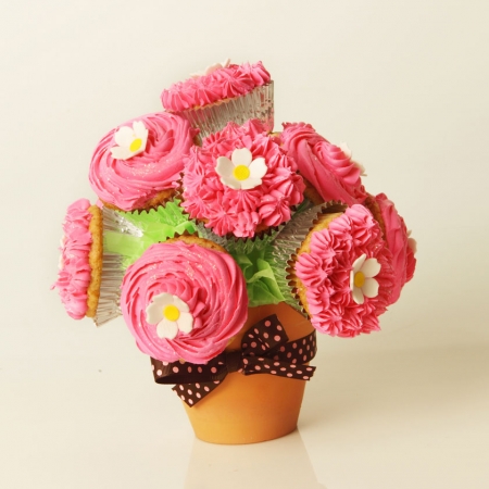 Bouquet cupcakes $ 35 (12 unidades) 099-179-9566 The Cheesecake House