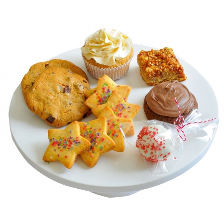 Dulces para papa con caja rellena con: Cupcake de manzana y nueces con frosting de cream cheese. Blondie de avellanas con avellanas caramelizadas. Surprise cookie (galleta de chocolate rellena). Choco chips y galletas de vainilla en forma de estrella. Cakepop de chocolate cubierto con chocolate blanco. $15 Pedidos shugarbyandrea@gmail.com Dulces para papa con caja rellena con: Cupcake de manzana y nueces con frosting de cream cheese. Blondie de avellanas con avellanas caramelizadas. Surprise cookie (galleta de chocolate rellena). Choco chips y galletas de vainilla en forma de estrella. Cakepop de chocolate cubierto con chocolate blanco. $15 Pedidos shugarbyandrea@gmail.com