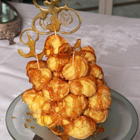 Profiteroles.