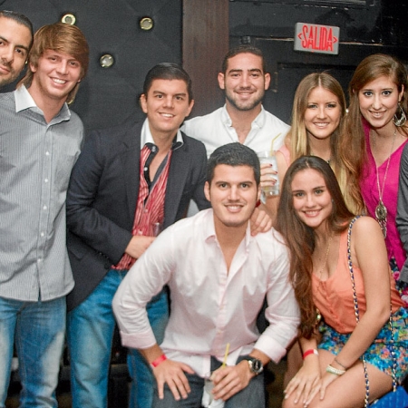 Efrén Baquerizo, Juan Andrés Nebel, Francisco Andrade, Antoine Kury, Ariana Arias, Ariana Quintero, Ricardo Rivadeneira, Xavier Freile y Ariana Ycaza.