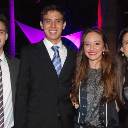 Carlos Torres, Leonardo Guevara, Adriana Pino y Ana Cristina Navarrete.